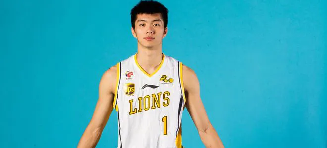 篮球双球训练要注意什么_1